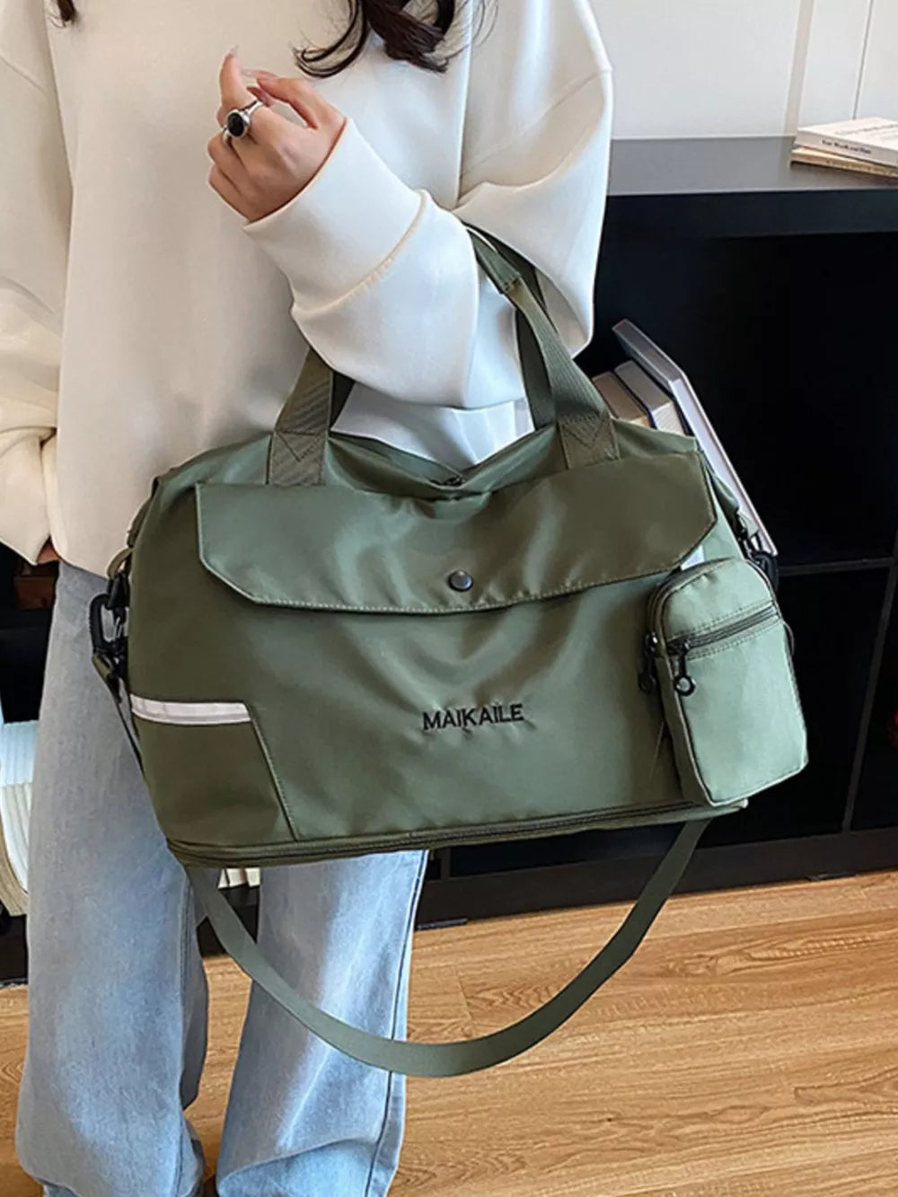 Versatile Large Capacity Nylon Travel Bag