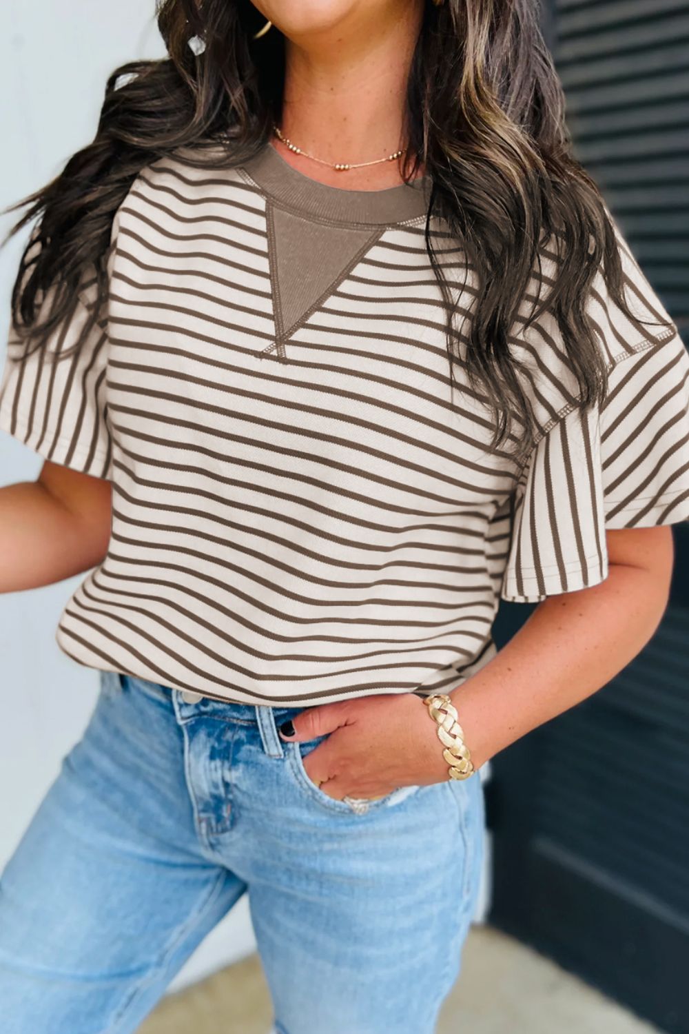 Brown striped tee with contrast neckline and flounce sleeves