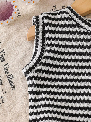 Children S Striped Tank And Shorts Set in Black, close-up detail