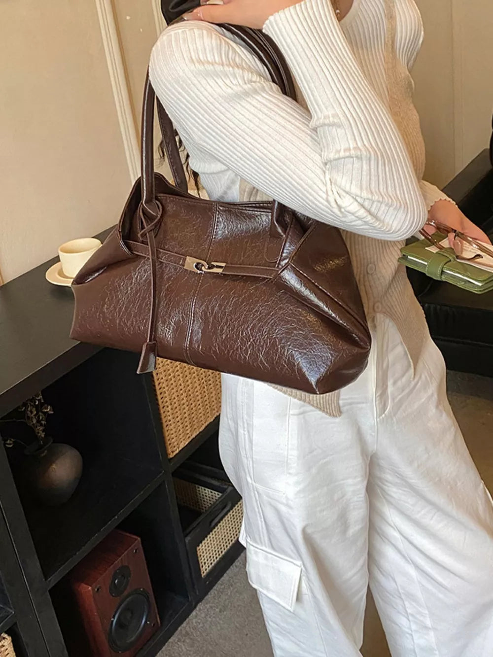 Pu Leather Shoulder Bag in Brown, side view