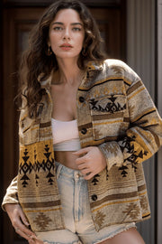 GeoChic collar jacket in camel with geometric pattern and chest pockets.