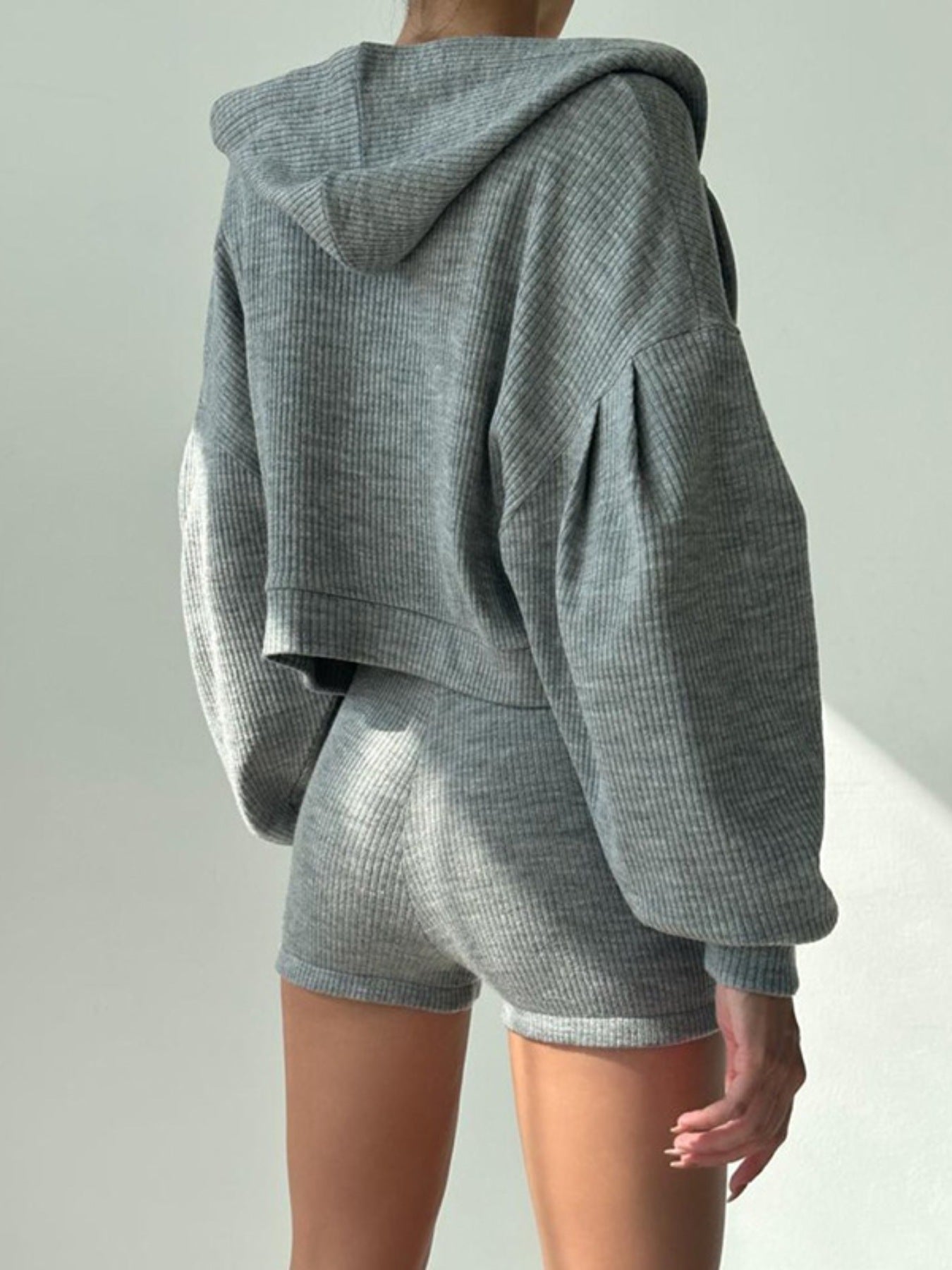 Grey ribbed knit hoodie with balloon sleeves and matching shorts set