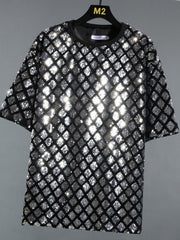 Men's black sequin t-shirt with round neck and short sleeves, featuring a diamond pattern.
