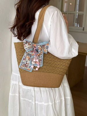 Straw Woven Shoulder Bag in Brown, product detail