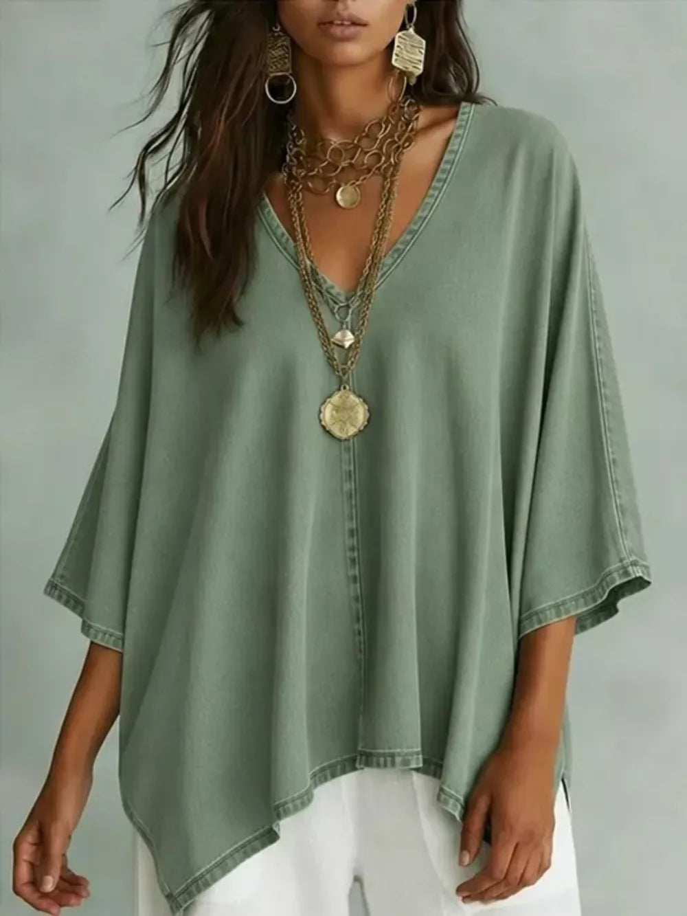 V-neck Batwing Sleeve T-shirt, close-up detail