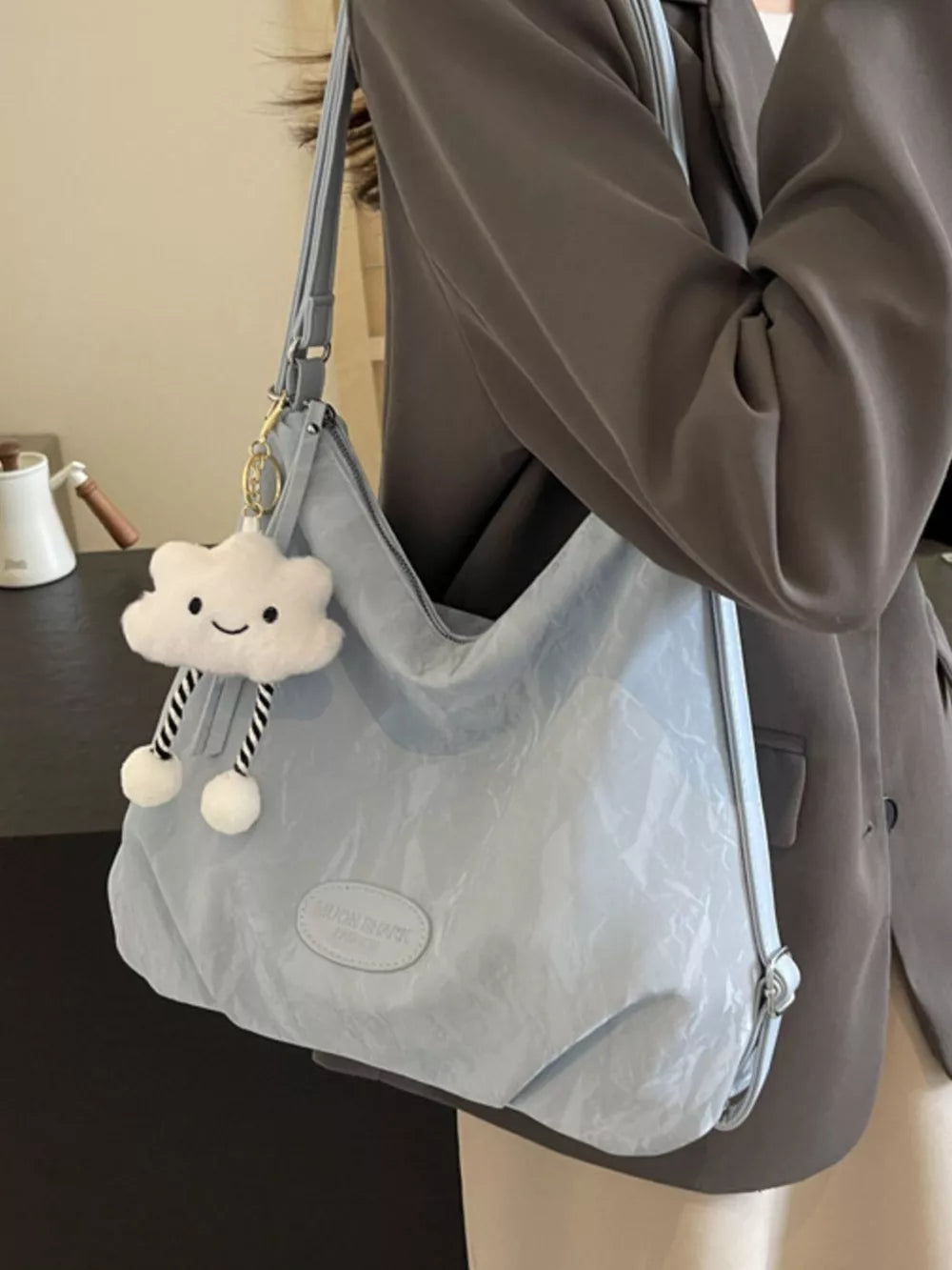 Pu Leather Shoulder Bag Medium in Blue, side view