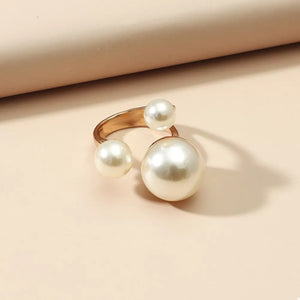 Gold-plated open ring with three pearls, elegant pearl jewelry for women