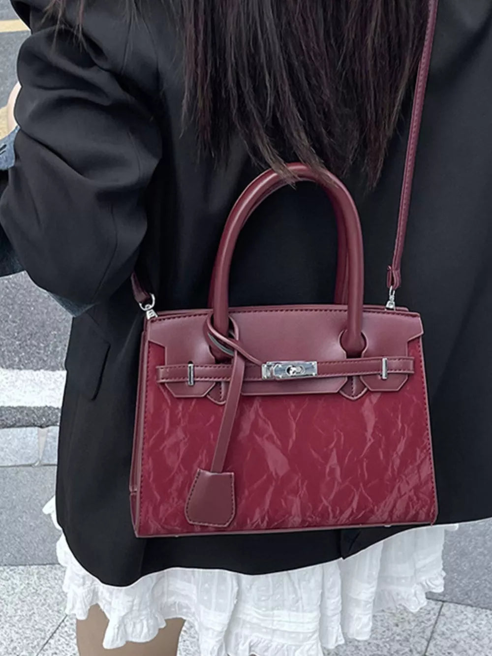 Textured Leather Top-handle Handbag in Black, fit detail
