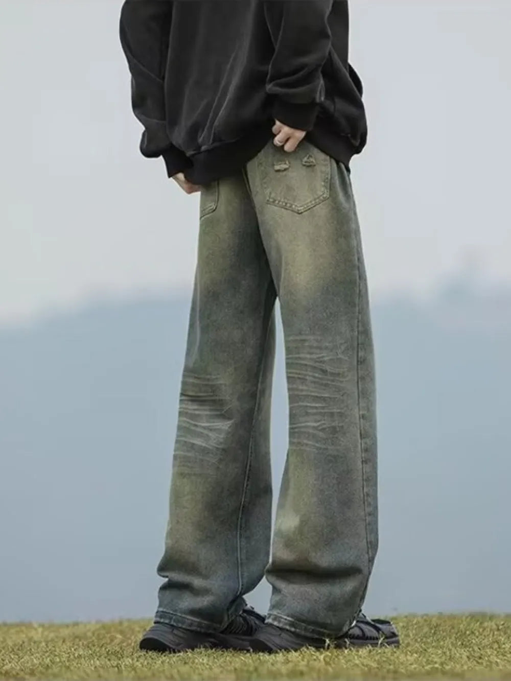 Men S Full Size Vintage Wash Wide Leg in Black, side view