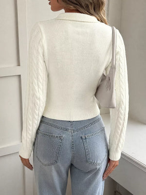 Cable Knit Long Sleeve Sweater in White, fabric detail
