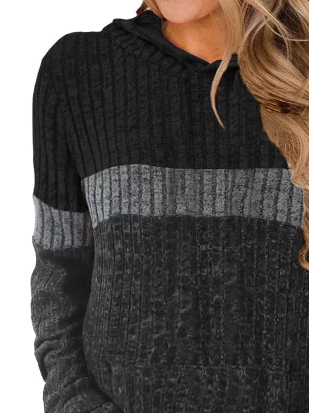 Chic color block ribbed knit hoodie in black and gray.