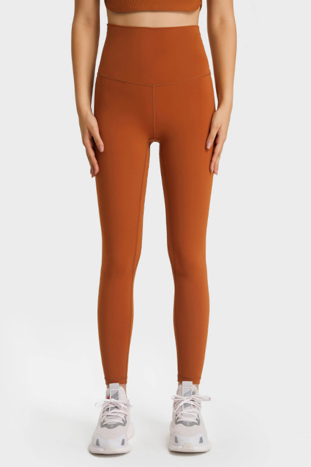 SoftLux high rise leggings in brown with a seamless V-waistband.