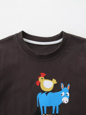 Brown cotton t-shirt with playful donkey and chicken graphic, crew neck.