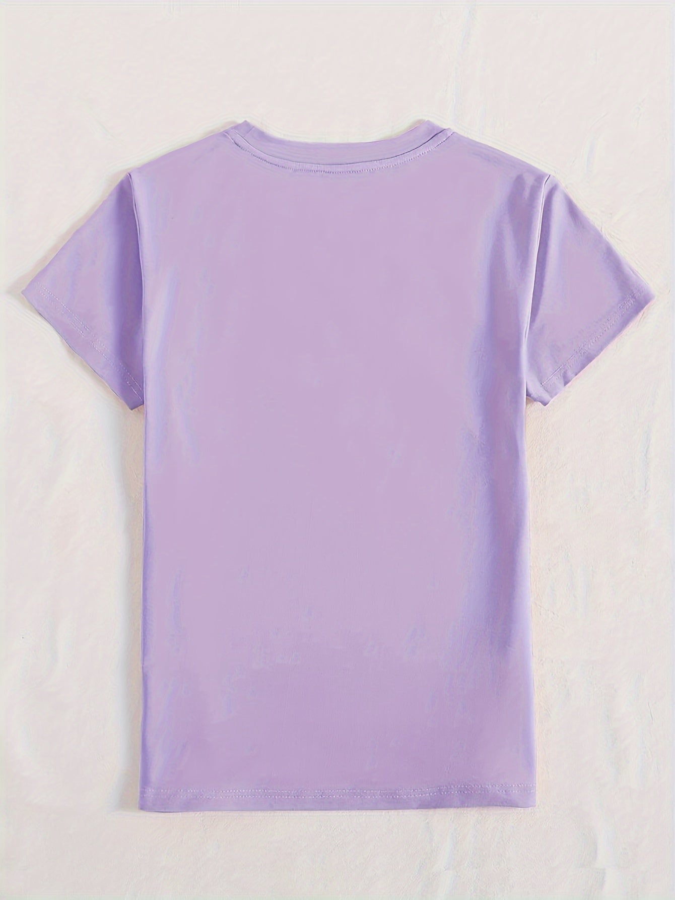 Lavender t-shirt with short sleeves and crew neck, plain back.
