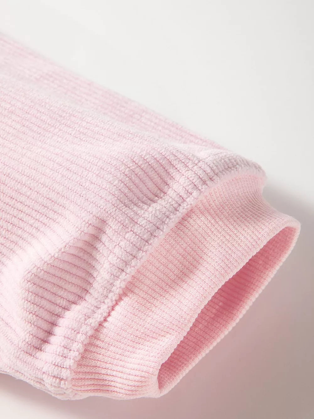Ribbed Corduroy Oversized Sweatshirt in Dusty Pink, fit detail