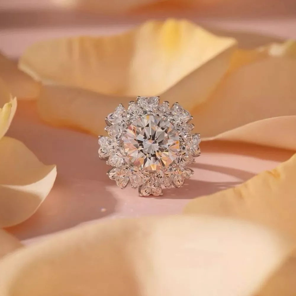 5 Carat 925 Sterling Silver Moissanite Ring, close-up detail