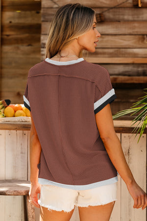 Brown ribbed tee with colorblock trim on sleeves and hem.