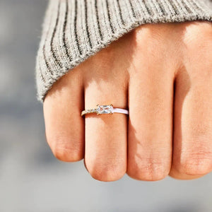 Enamel heart & pave band ring in light green with a rectangular crystal accent.
