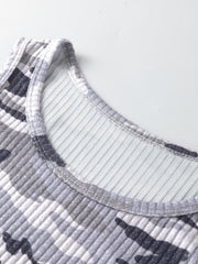 Gray ribbed knit camouflage tank top with crew neck detail.
