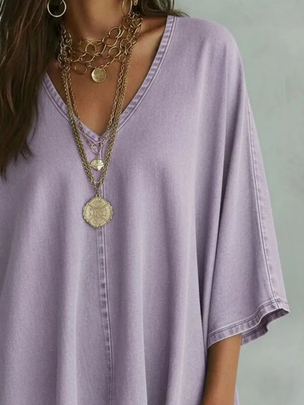 V-neck Batwing Sleeve T-shirt, fabric detail