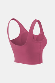 Performance scoop crop top in Deep Rose with wide straps and a seamless finish.