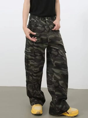 Camo print wide-leg cargo jeans with multiple pockets and a relaxed fit.