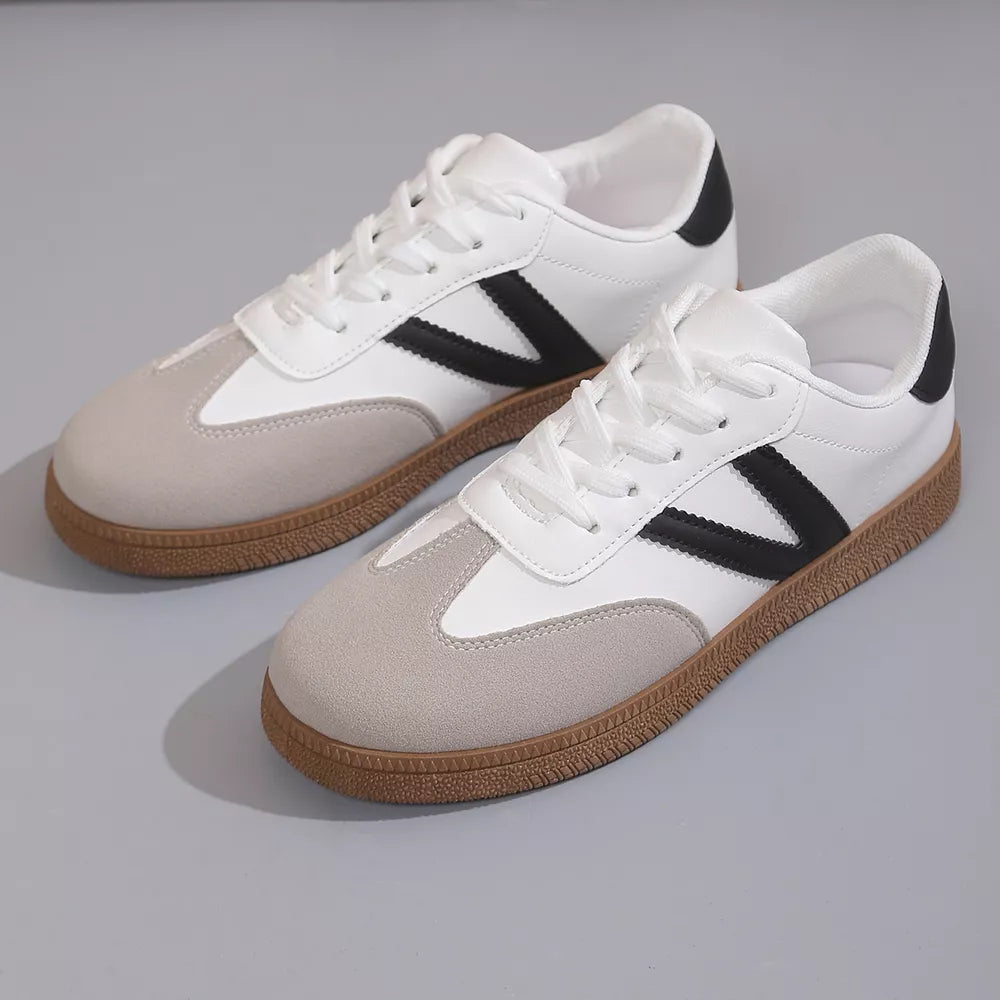 Round Toe Lace Up Sneakers in White, back view