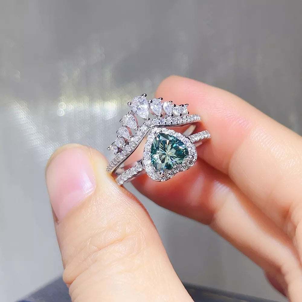2 Carat Heart-shaped Crown 925 Sterling Moissanite Ring Set in Turquoise, side view