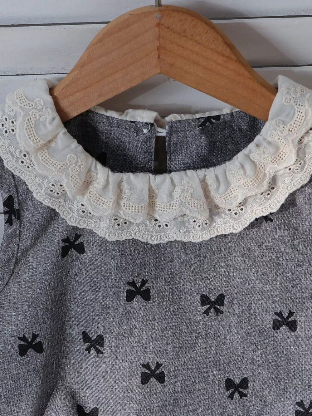 Children's Bow Print Lace Trimmed Top And Skirt Set, side view