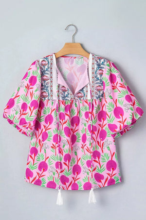 Floral Print Short Sleeve Tassel Tie Blouse in Fuchsia Pink, fit detail
