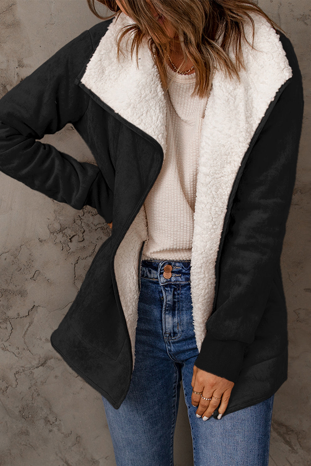 Black suede-effect jacket with sherpa collar and lining, open front, casual style