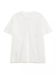White cotton spandex casual tee with round neck and short sleeves.