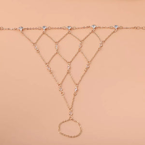 Elegant 18k Gold-plated Chain Bracelet With Rhinestones in Gold, close-up detail