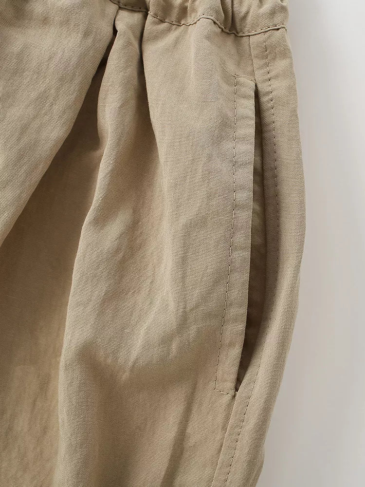 Children's Casual Elastic Waist Capris, model styling view