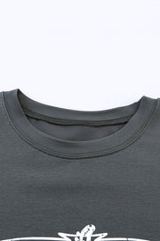 Mid gray cotton graphic tee with relaxed fit and crew neck.