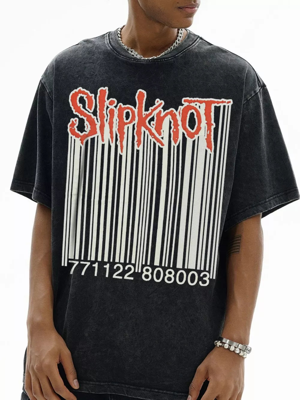 Dark gray cotton crew neck t-shirt with vintage Slipknot barcode graphic.