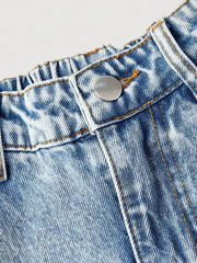 Button-down Embroidered Heart Wide-leg Jeans, model styling view
