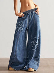 Distressed Floral Appliqué Wide-leg Jeans