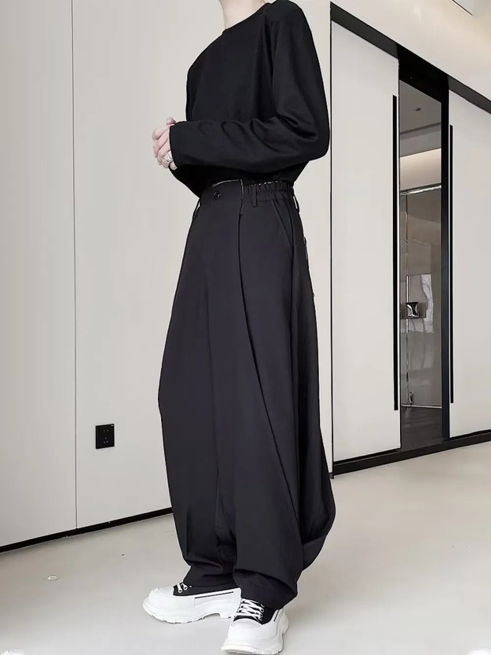 Men's Loose Fit Pants in Black, side view