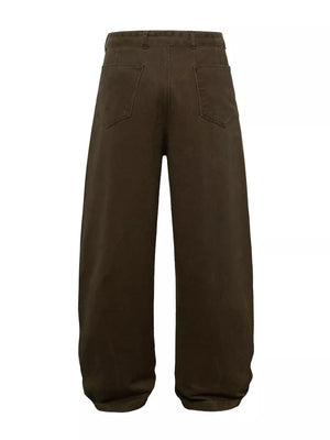 Belted wide-leg cargo pants in dark brown with back pockets.
