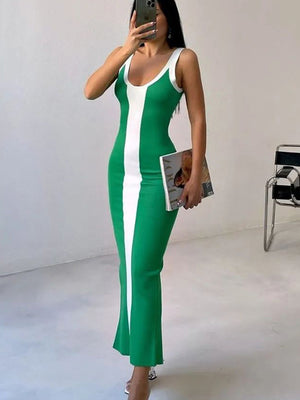 Mid Green bodycon maxi dress with white contrast panel and scoop neck.