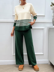 Color-blocked knit lounge set in cream and dark green with horizontal stripes, acrylic material.