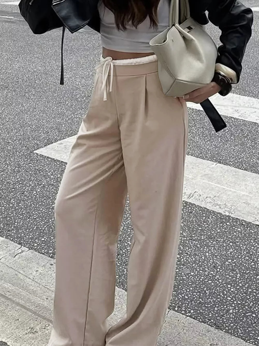 Wide-leg Pants With Drawstring Waist in Khaki, side view