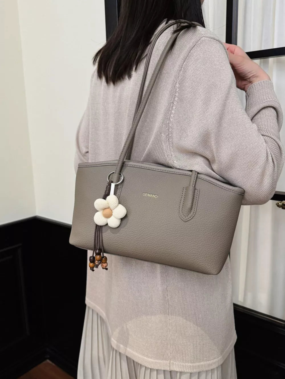 Pu Leather Shoulder Bag in Gray, fabric detail
