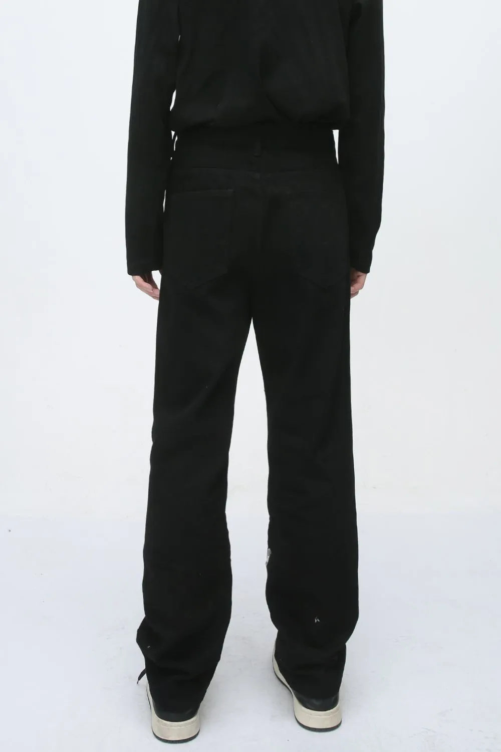 Zip-detail straight leg jeans in dark black denim, back view