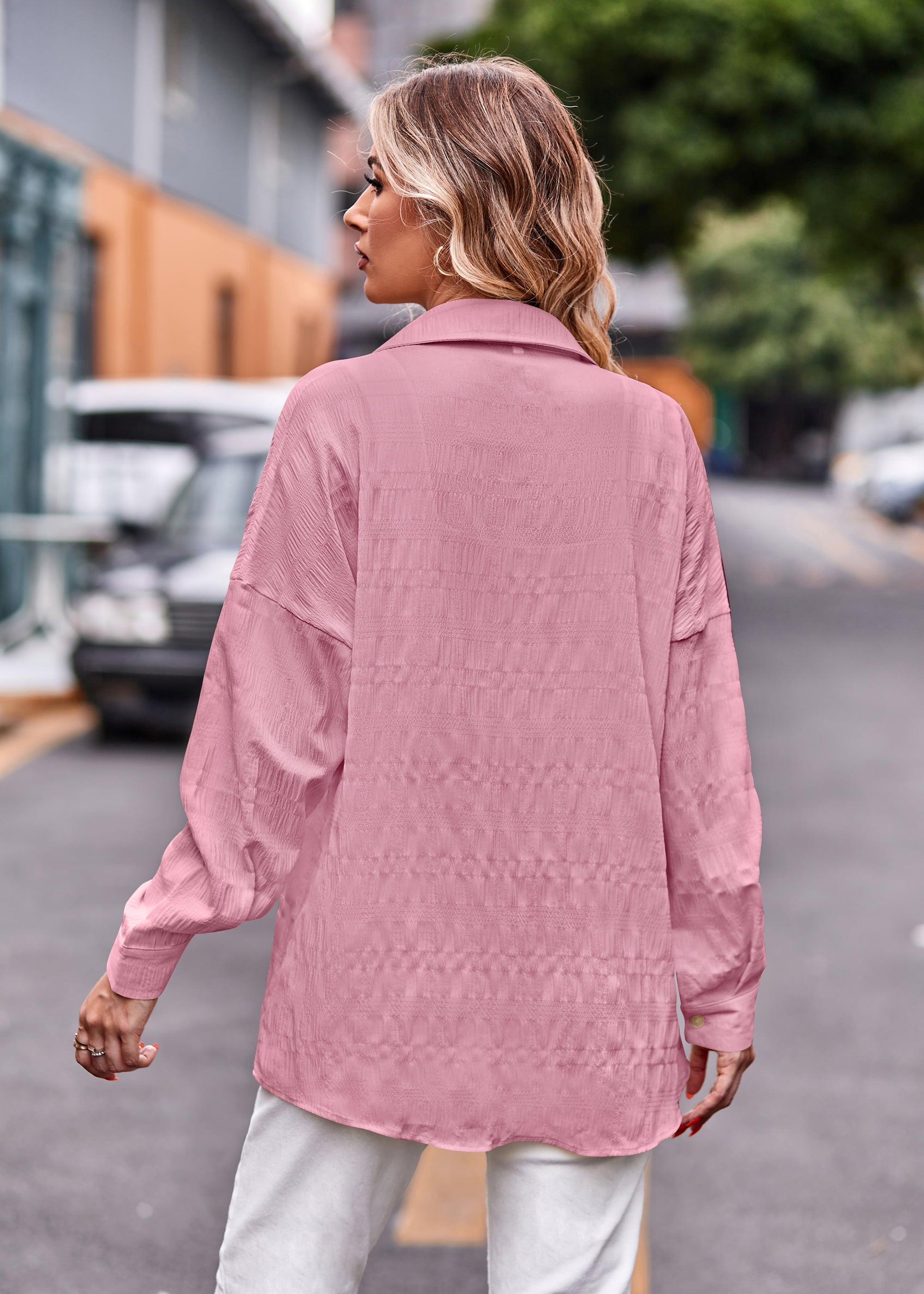Textured overshirt in Dusty Pink with relaxed fit and buttoned cuffs.