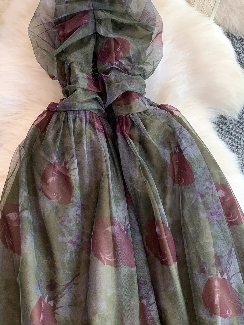 Maxi dress in Army Green mesh with romantic floral print and ruched detail