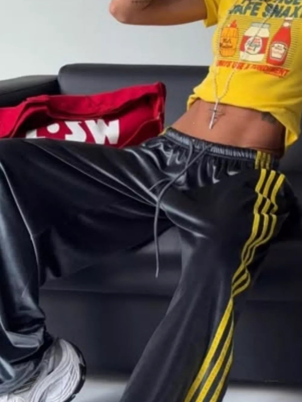Velvet Wide-leg Pants, model styling view