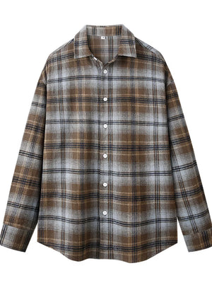 Relaxed fit cotton plaid button-up shirt with collared neckline and buttoned front.