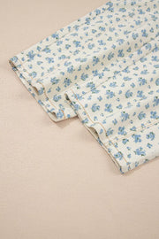 Grommet Knot Waist Floral Barrel Leg Jeans, fit detail